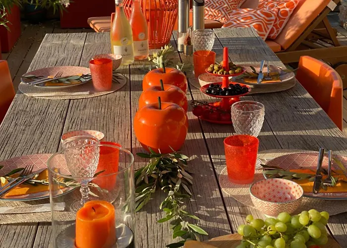 Neues, Modernes Steinchalet Mit Grosser Terrasse Und Pool Bei Rondinara Nyaraló *