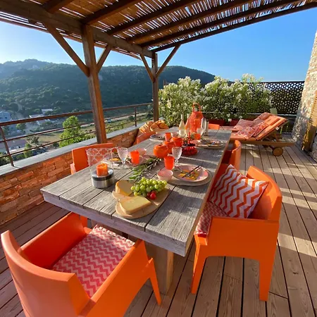 Semesterbostad Neues, Modernes Steinchalet Mit Grosser Terrasse Und Pool Bei Rondinara Bonifacio (Corsica)