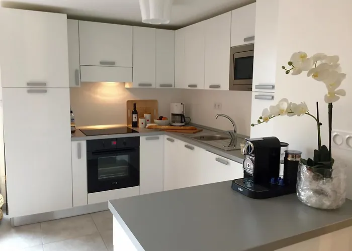 Neues, Modernes Steinchalet Mit Grosser Terrasse Und Pool Bei Rondinara Prázdninový dům Bonifacio (Corsica)